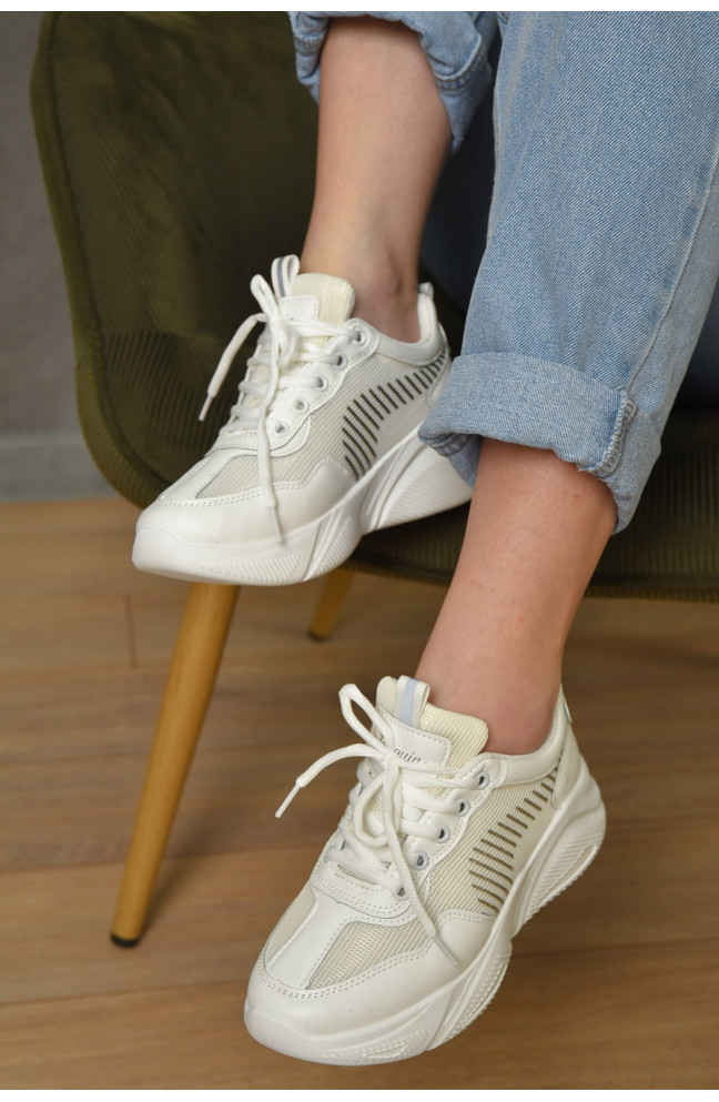 Кроссовки женские белого цвета на шнуровке 155774L
