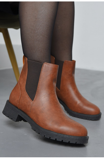 Ботинки женские демисезонные коричневого цвета 168370L