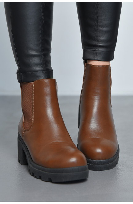 Ботинки женские демисезонные светло-коричневого цвета 168410L
