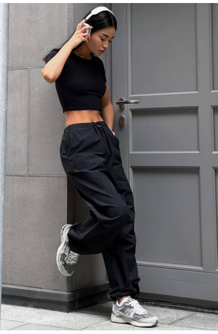 Спортивні штані жіночі чорного кольору 172766L