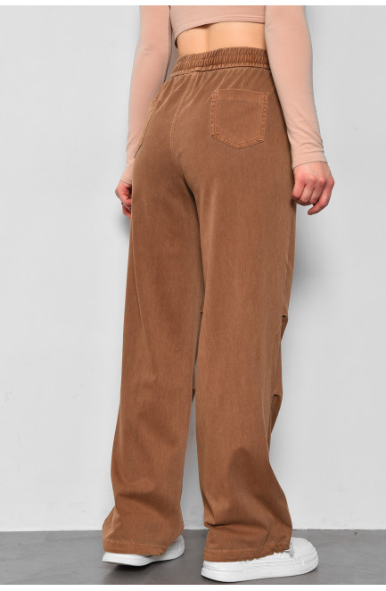 Штани жіночі напівбатальні коричневого кольору 175978L