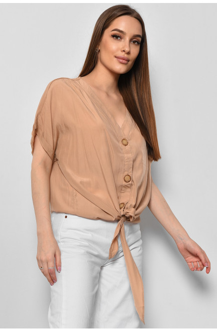 Блуза женская полубатальная с коротким рукавом бежевого цвета 176178L