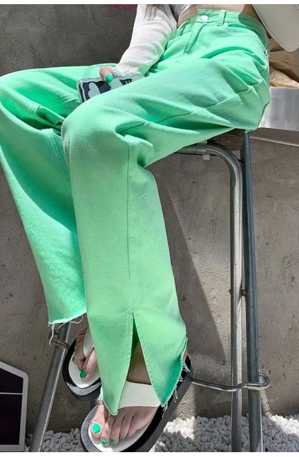 Джинсы женские зеленого цвета 176593L