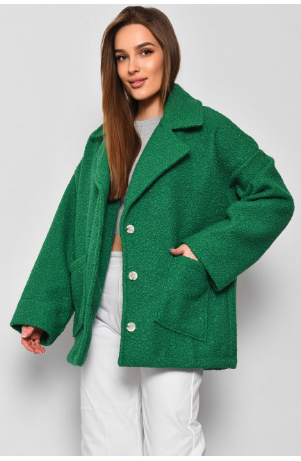 Пальто женское полубатальное укороченное зеленого цвета 177131L