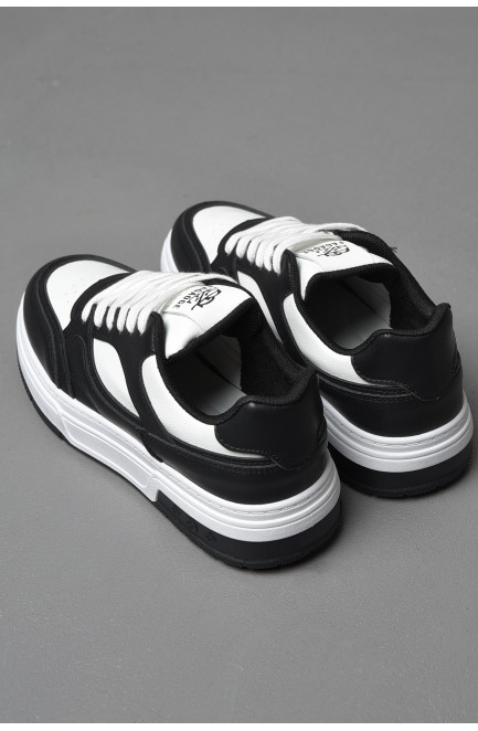 Кросівки чоловічі чорно-білого кольору на шнурівці 177379L
