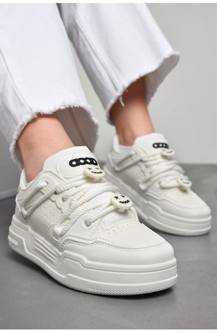 Кросівки жіночі білого кольору на шнурівці 177490L