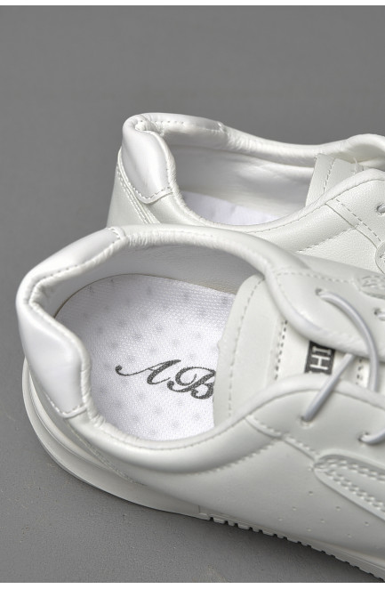 Кросівки чоловічі білого кольору на шнурівці 178226L