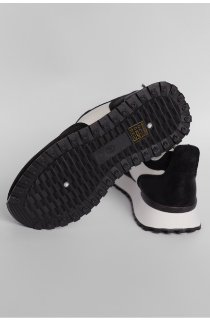 Кросівки жіночі білого кольору на шнурівці 178392L