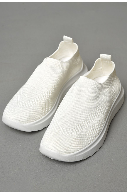 Кросівки жіночі білого кольору текстиль 178411L
