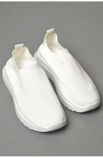 Кросівки жіночі білого кольору текстиль 178411L