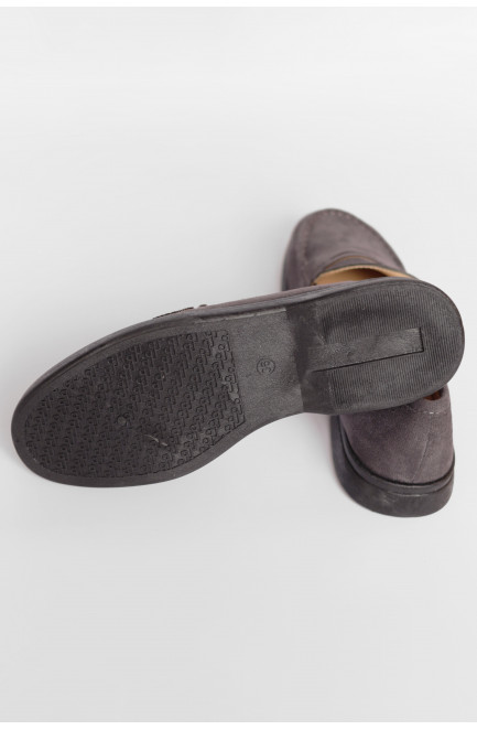 Туфлі-лофери жіночі сірого кольору 178681L