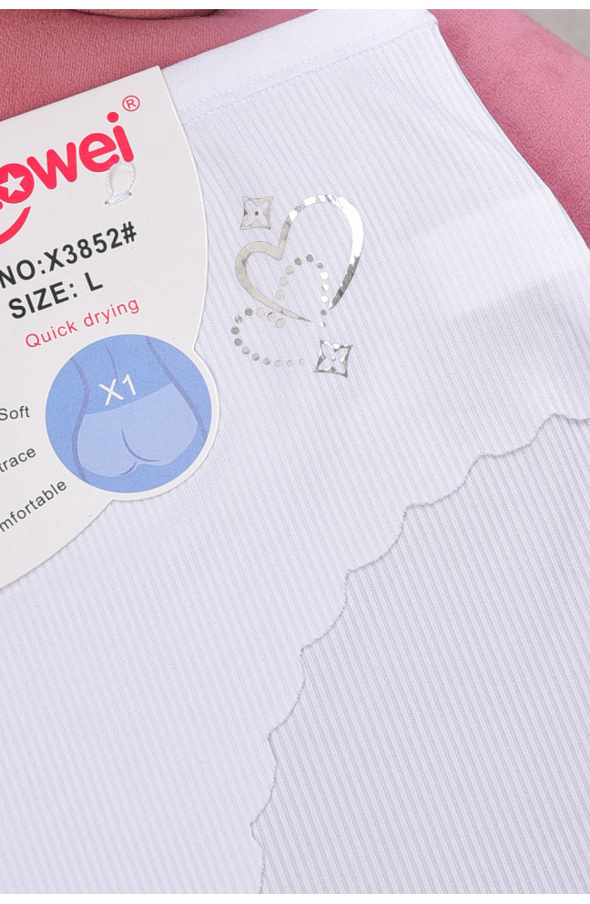 Трусы женские батальные белого цвета 184902L