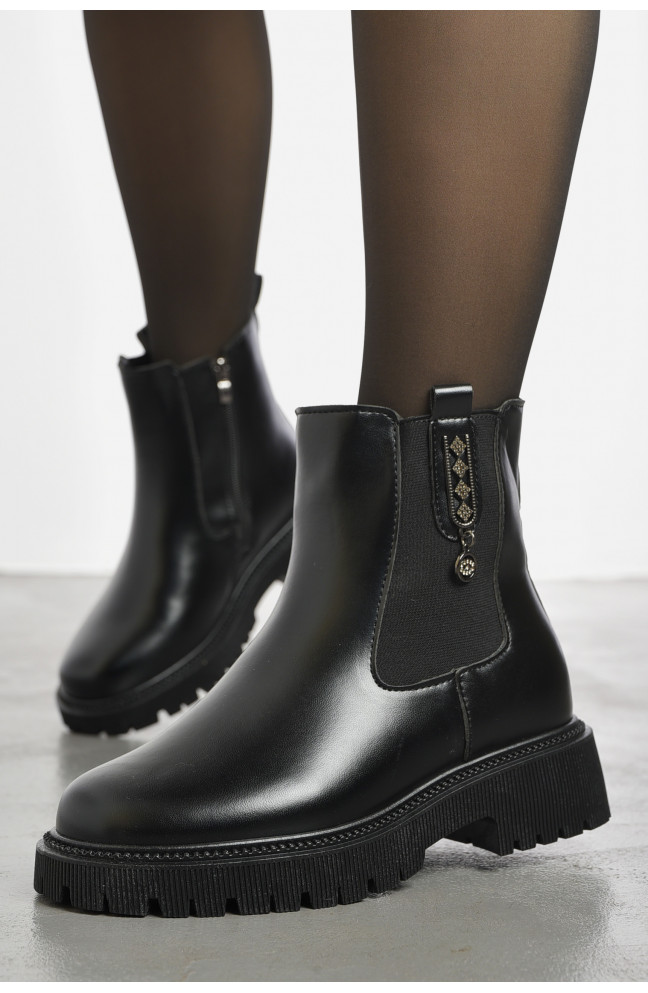 Ботинки женские зимние черного цвета на меху 193905L