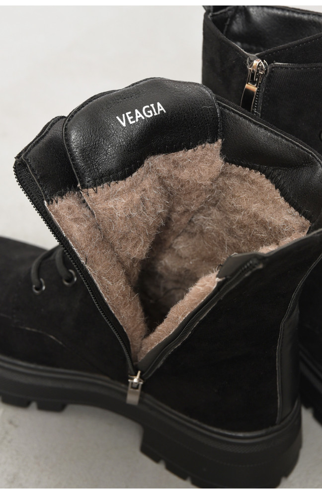 Ботинки женские зимние черного цвета 194060L