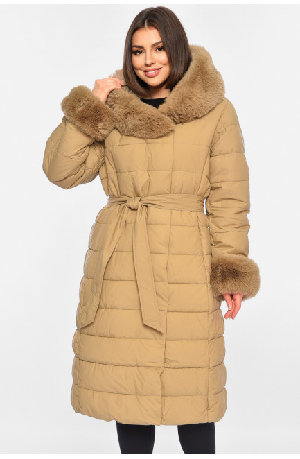 Куртка женская еврозима с мехом бежевого цвета 195314L