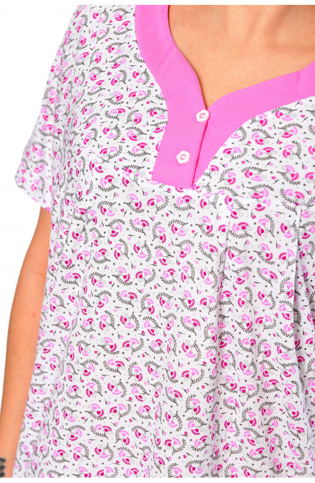 Ночная рубашка женская полубатальная белого цвета с принтом 196285L