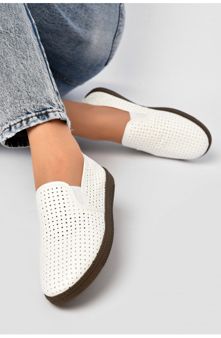Мокасины женские белого цвета 203177L