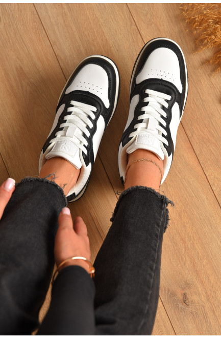 Кроссовки женские черно-белого цвета на шнуровке 206169L