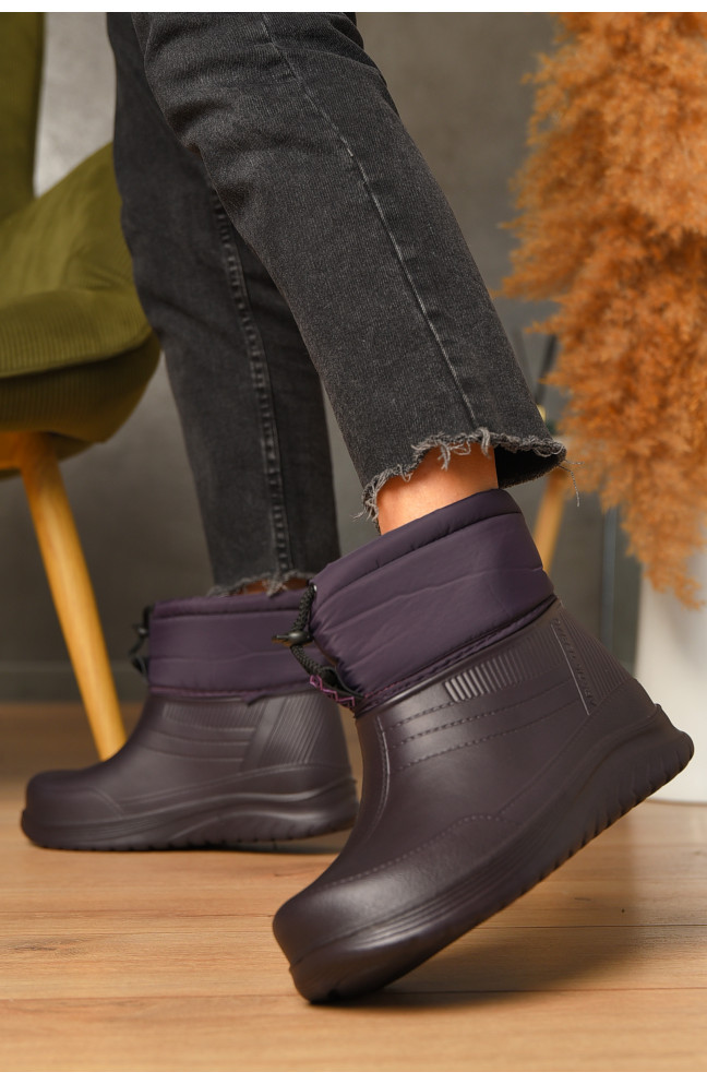 Дутики женские на меху фиолетового цвета 206311L