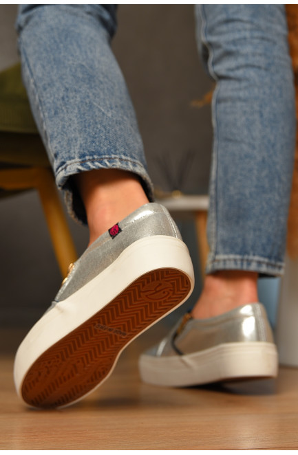 Слипоны женские серебристого цвета 207433L
