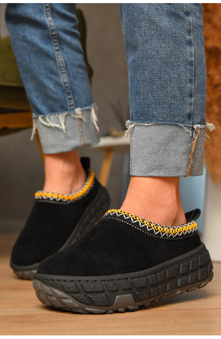 Угги женские на меху черного цвета 207491L