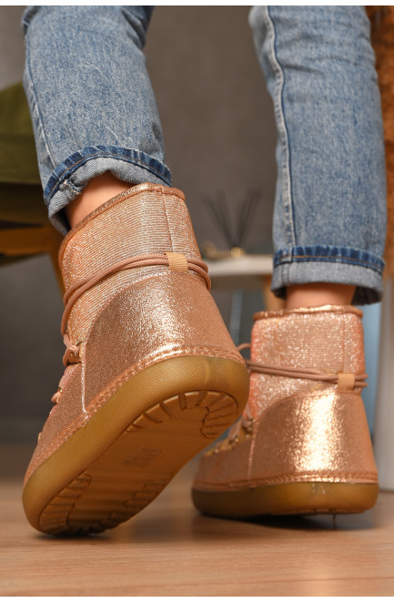 Угги женские на меху пудрового цвета 207568L