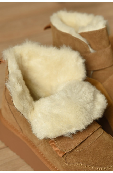 Угги женские на меху песочного цвета 207605L Угги женские на меху песочного цвета 207605L