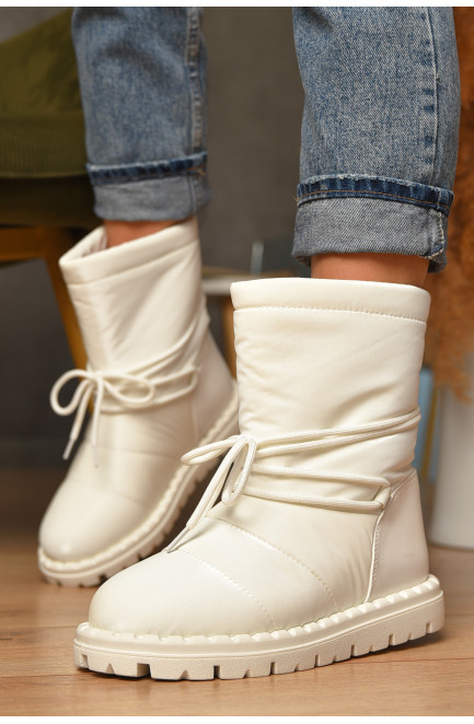 Дутики женские на меху белого цвета 207632L