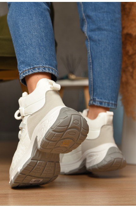 Кроссовки женские белого цвета на меху 207635L Кроссовки женские белого цвета на меху 207635L