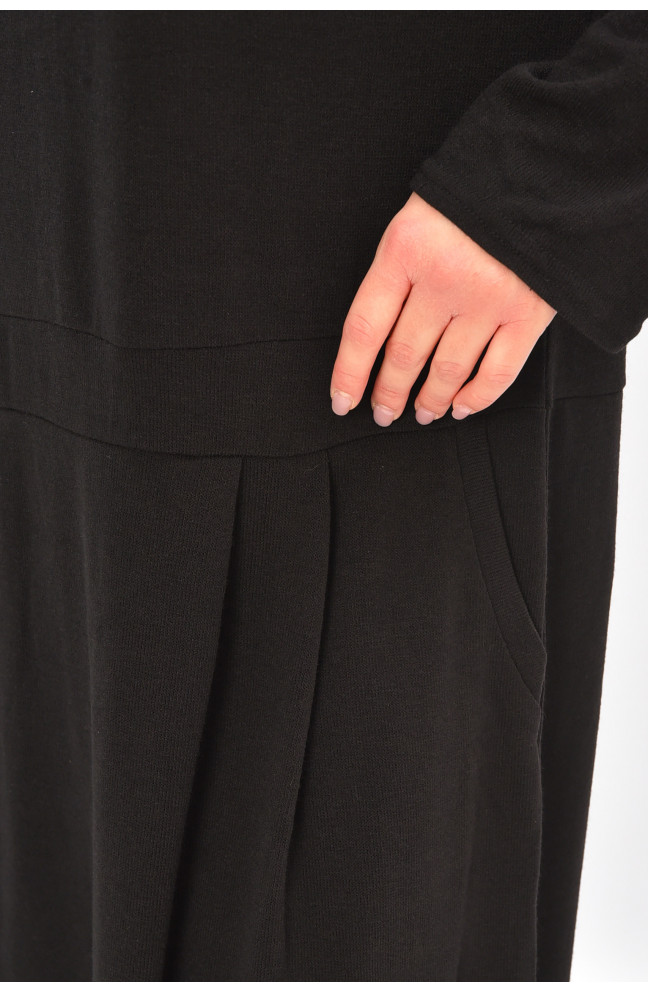 Платье женское однотонное полубатальное черного цвета 208189L