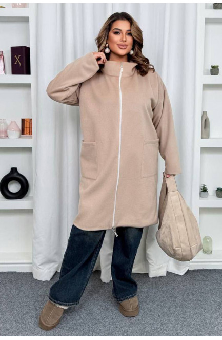 Пальто женское демисезонное полубатальное светло-бежевого цвета 208634L