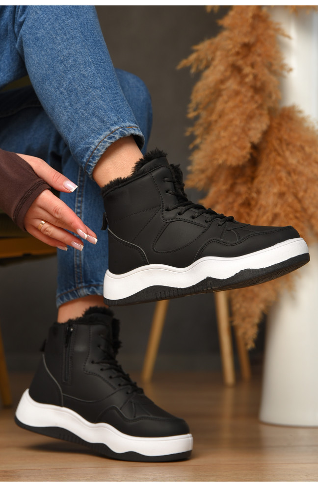 Кроссовки зимние женские черного цвета 209374L