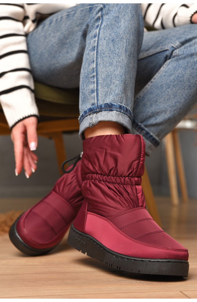 Дутики женские на меху бордового цвета 209401L