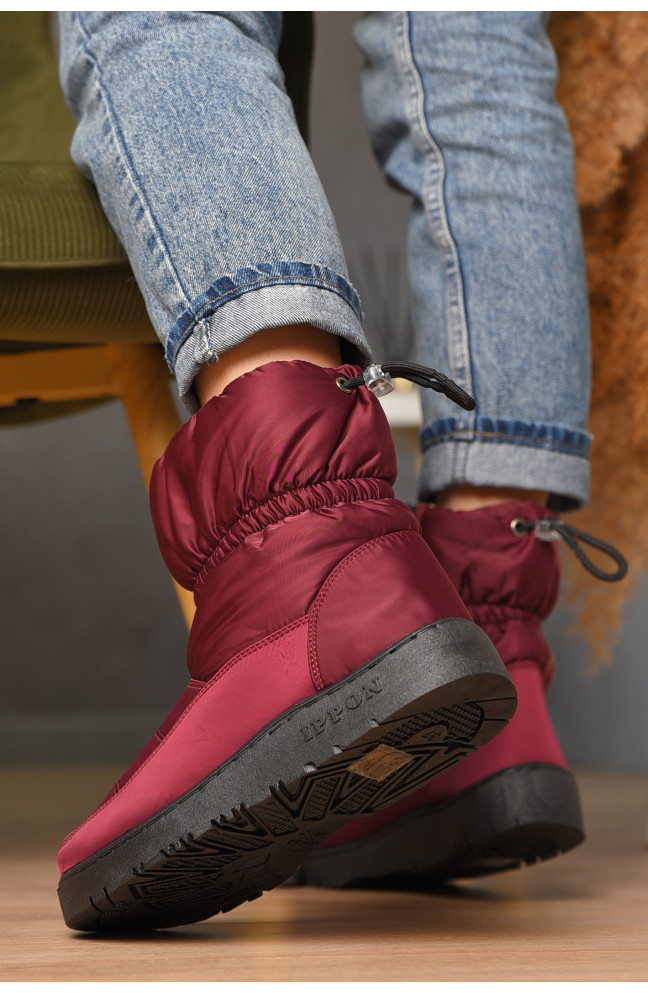 Дутики женские на меху бордового цвета 209401L