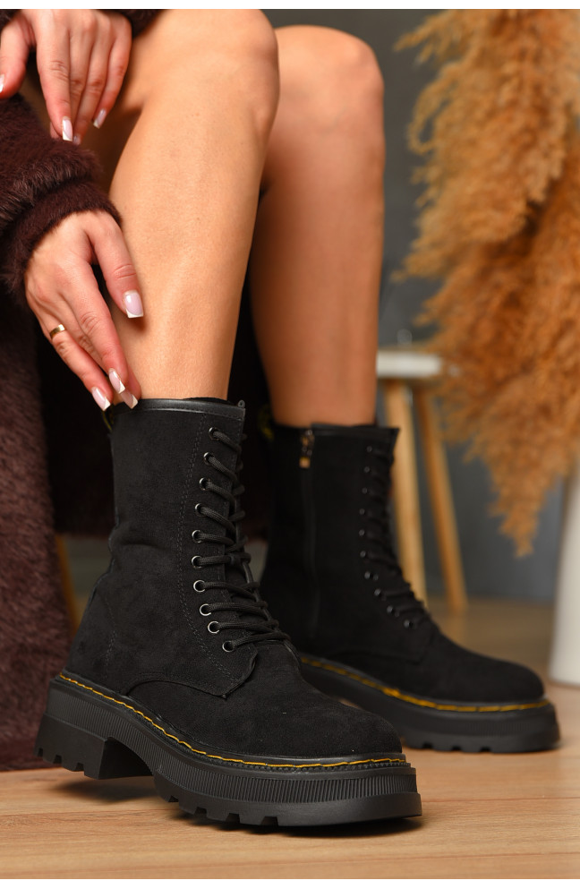 Ботинки женские демисезонные черного цвета 209406L