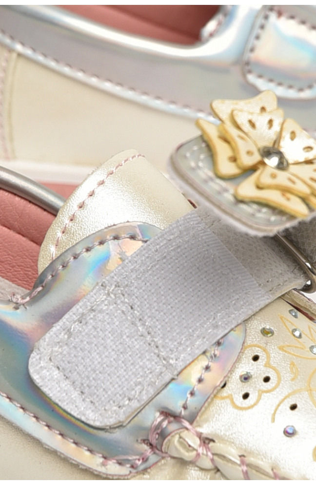 Мокасины детские для девочки белого цвета 209473L