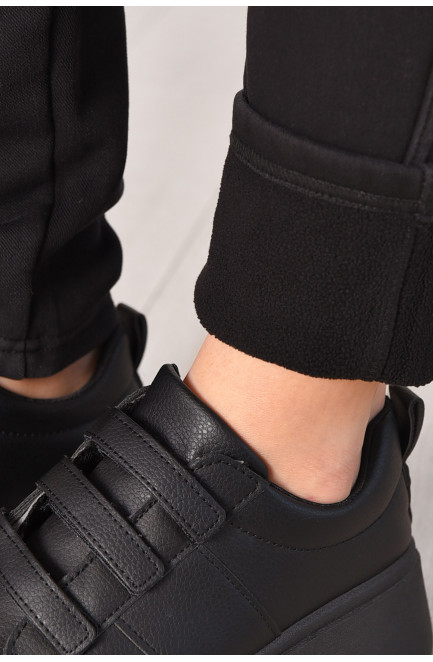 Штаны женские однотонные на флисе черного цвета 209573L