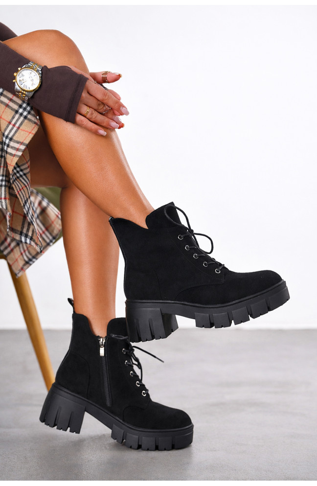 Ботинки женские демисезонные черного цвета 209967L