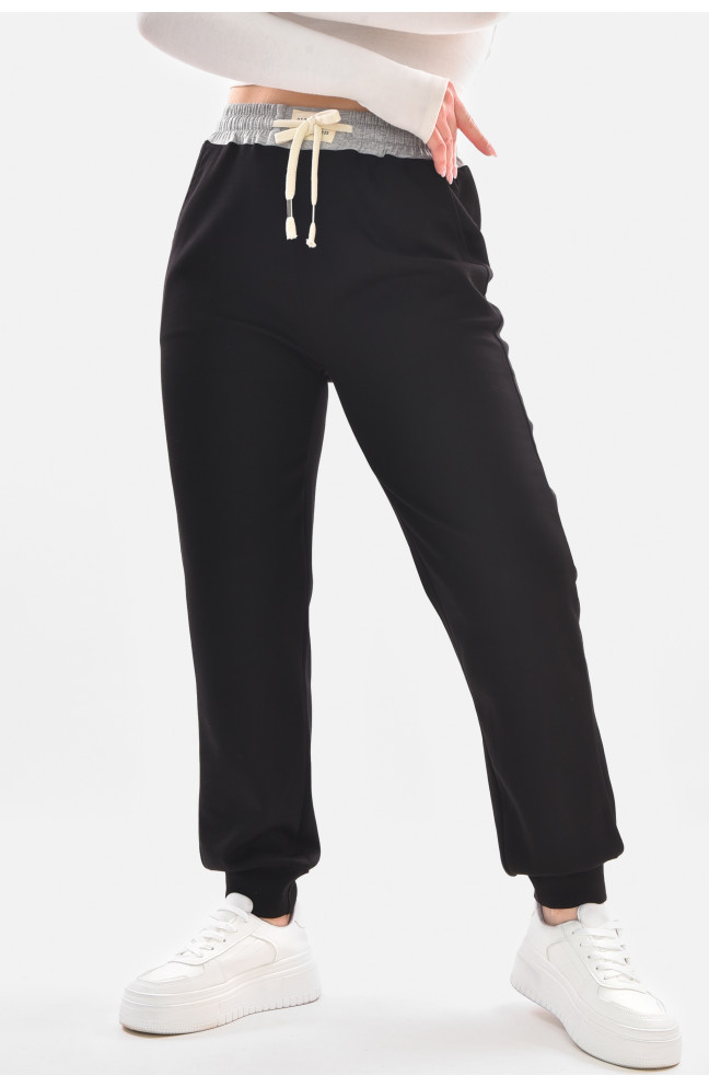 Спортивные штаны женские черного цвета 210055L