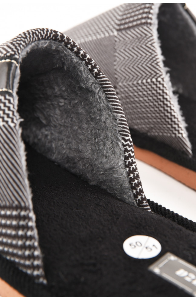 Тапочки комнатные мужские черного цвета 210309L