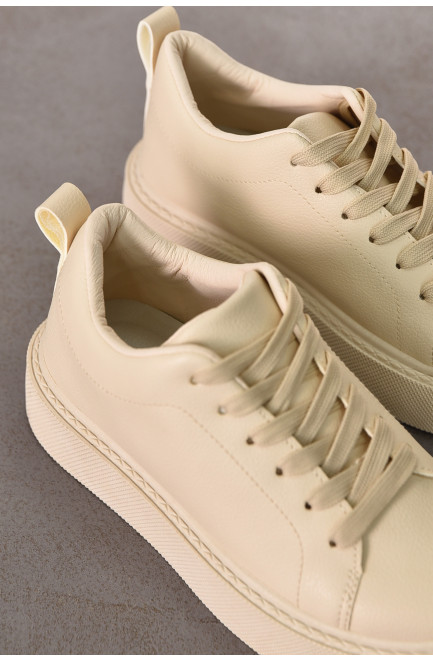 Кроссовки женские бежевого цвета на шнуровке 210995L