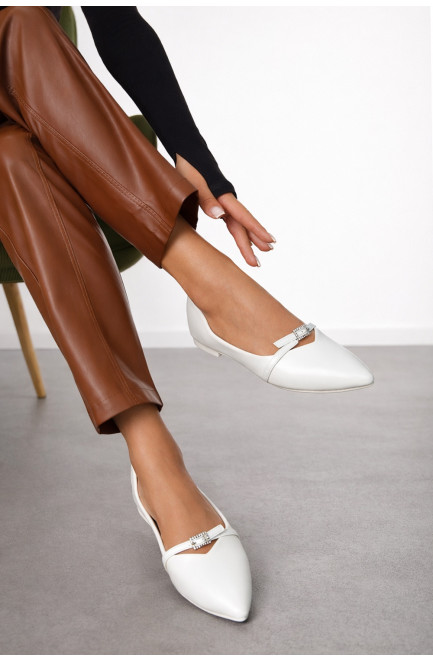 Балетки женские белого цвета 211015L