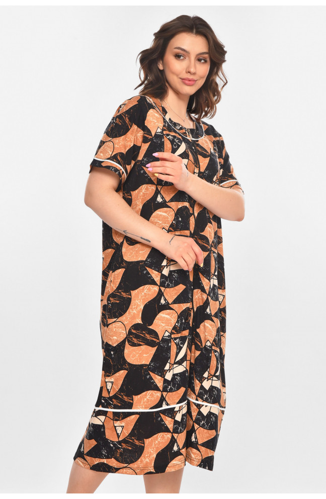 Халат женский полубатальный коричневого цвета с принтом 211326L