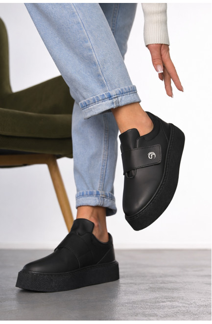 Кроссовки женские черного цвета на липучке 211815L