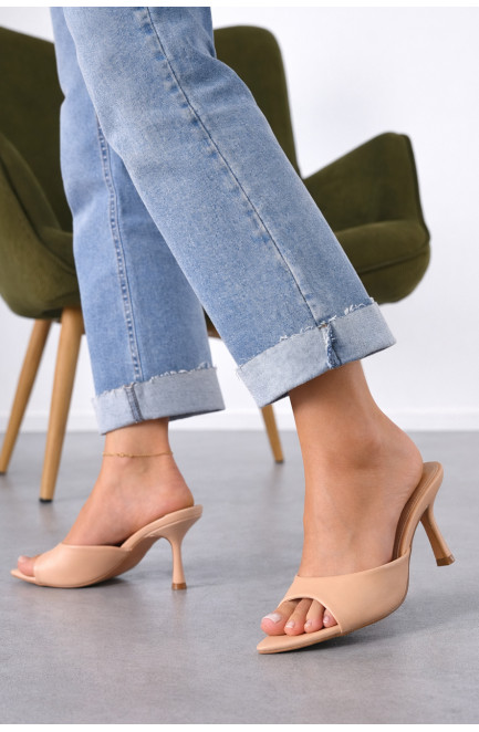 Босоножки женские бежевого цвета 212092L