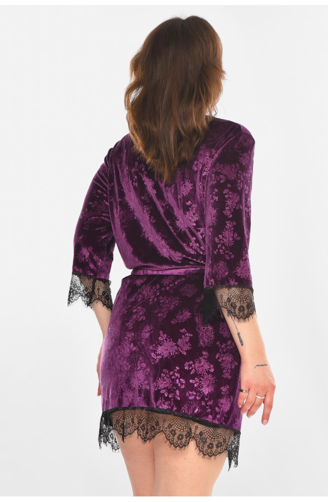 Халат женский велюровый фиолетового цвета 212312L