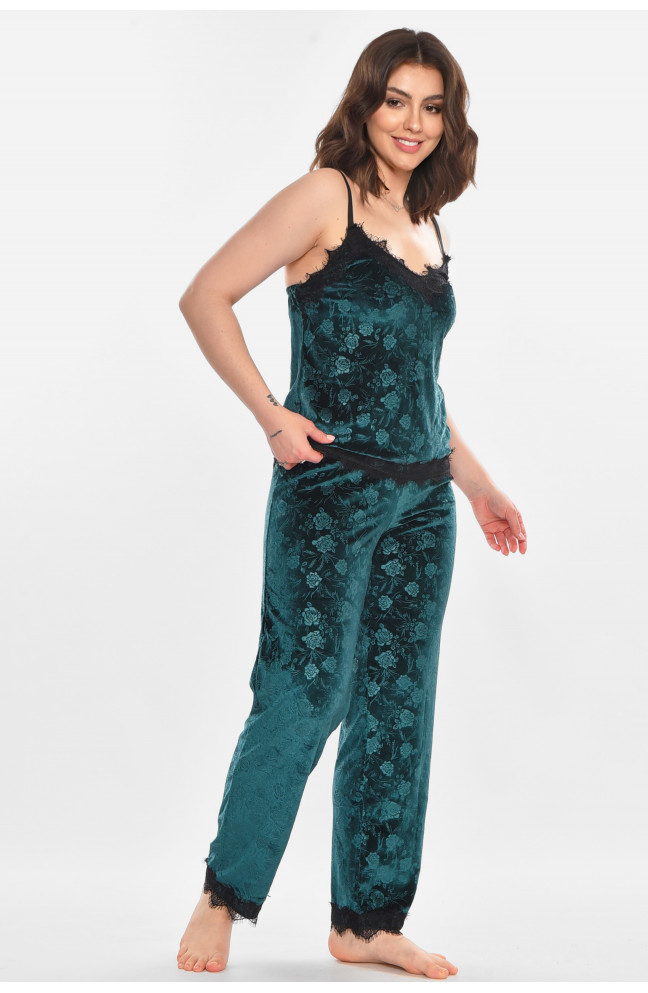 Пижама женская велюровая зеленого цвета 212323L