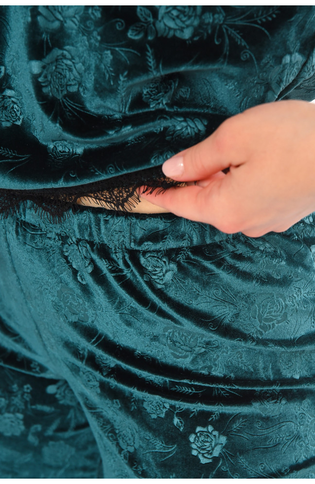 Пижама женская велюровая зеленого цвета 212323L