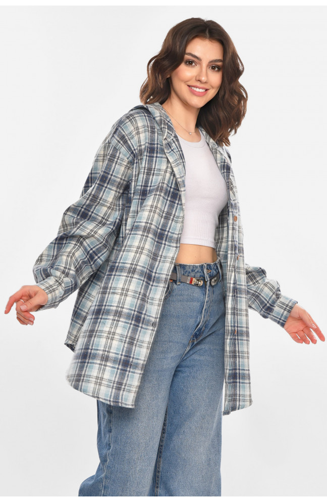 Рубашка женская полубатальная голубого цвета со стразами 212351L