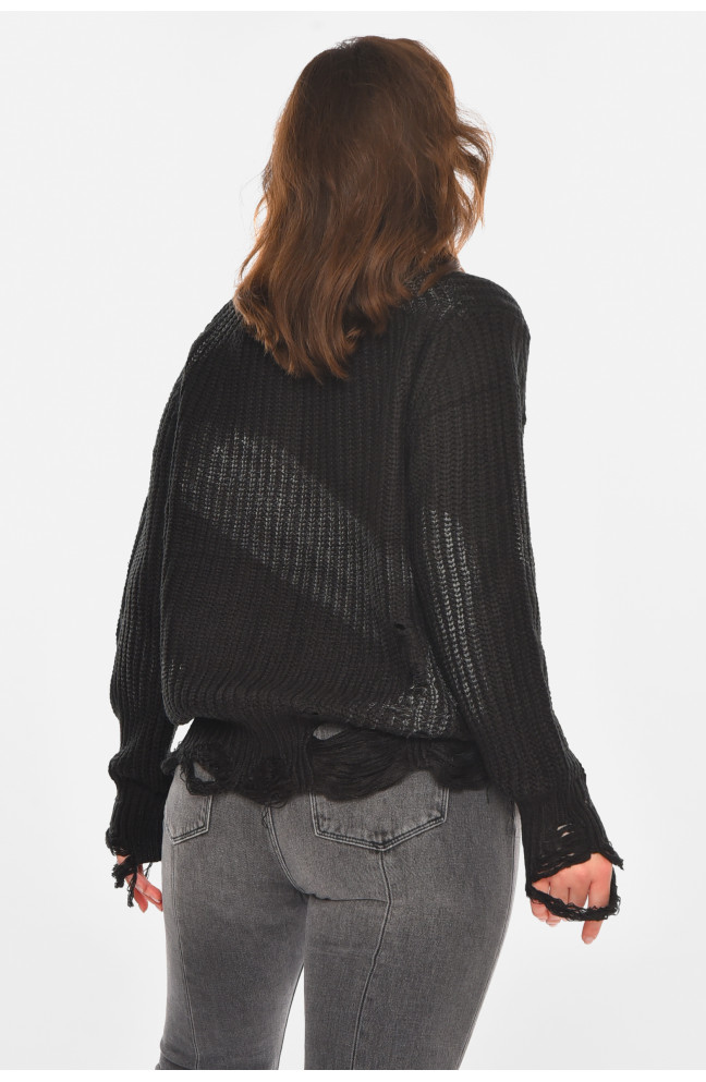 Свитер женский черного цвета с принтом 212412L